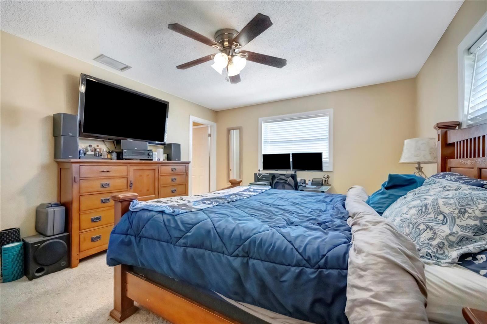 Image 16 of 38 For 407 61st Street Nw