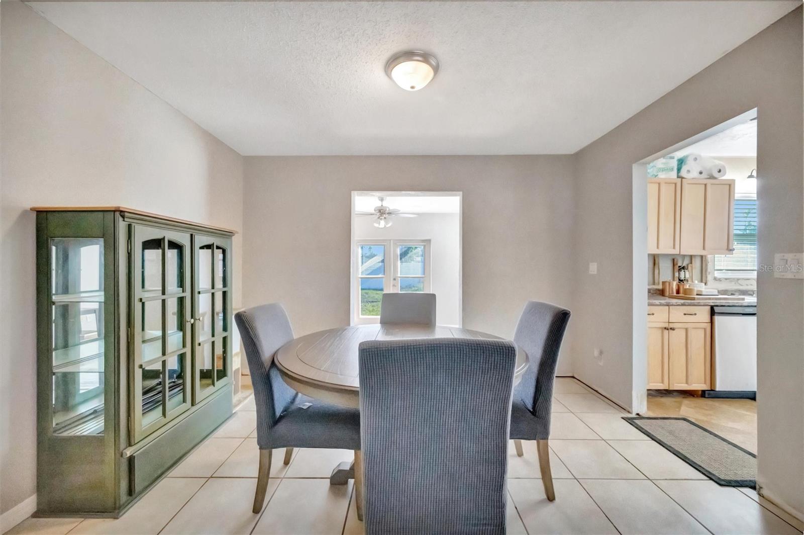 Image 31 of 38 For 407 61st Street Nw