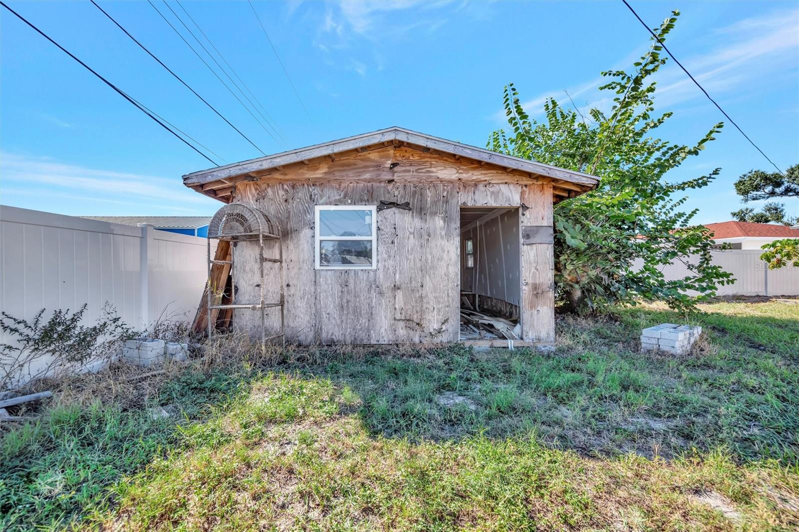 Image 38 of 38 For 407 61st Street Nw