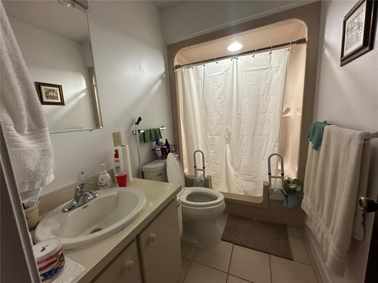 Image 23 of 35 For 210 11th Avenue