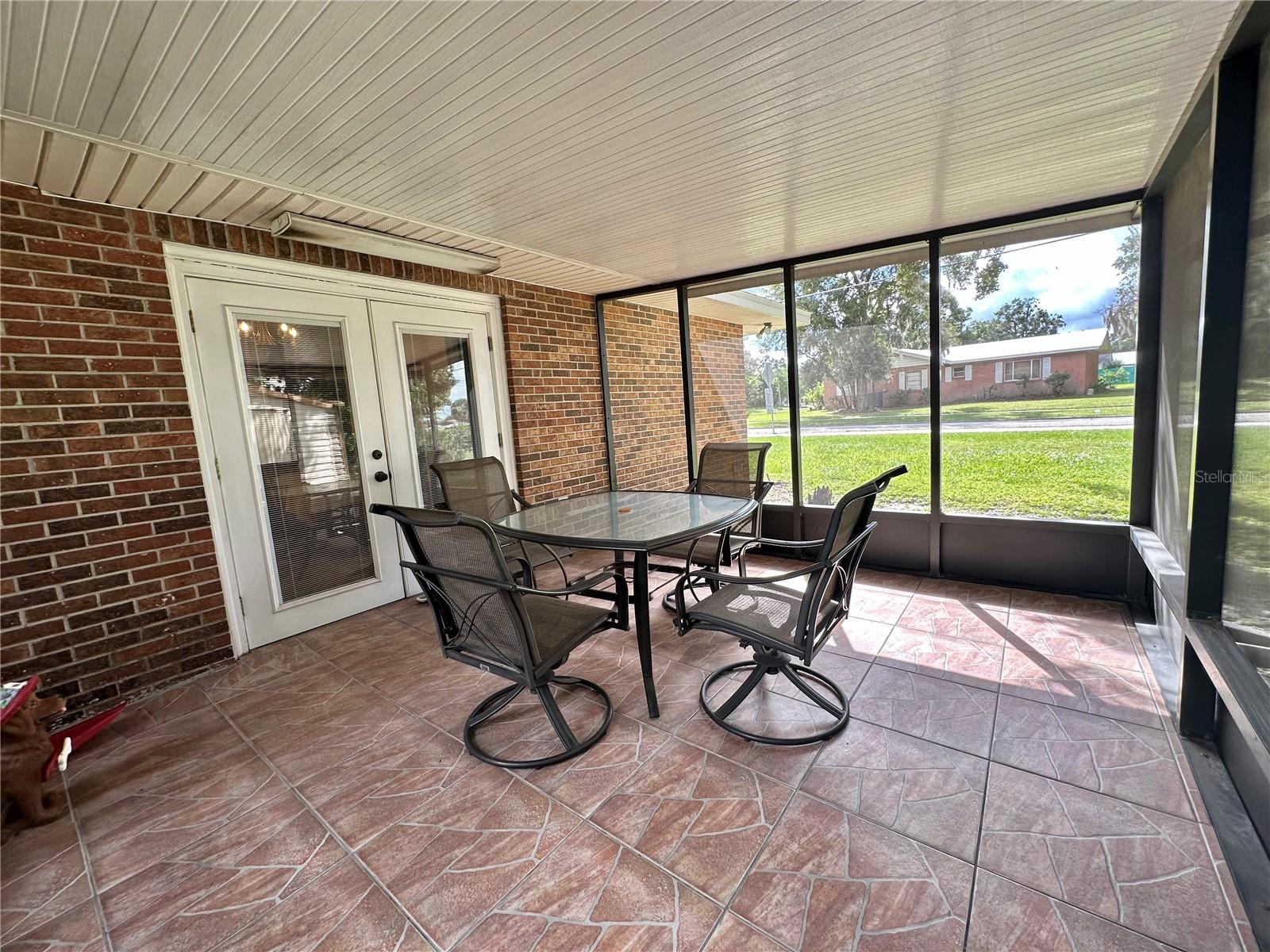 Image 37 of 42 For 210 11th Avenue