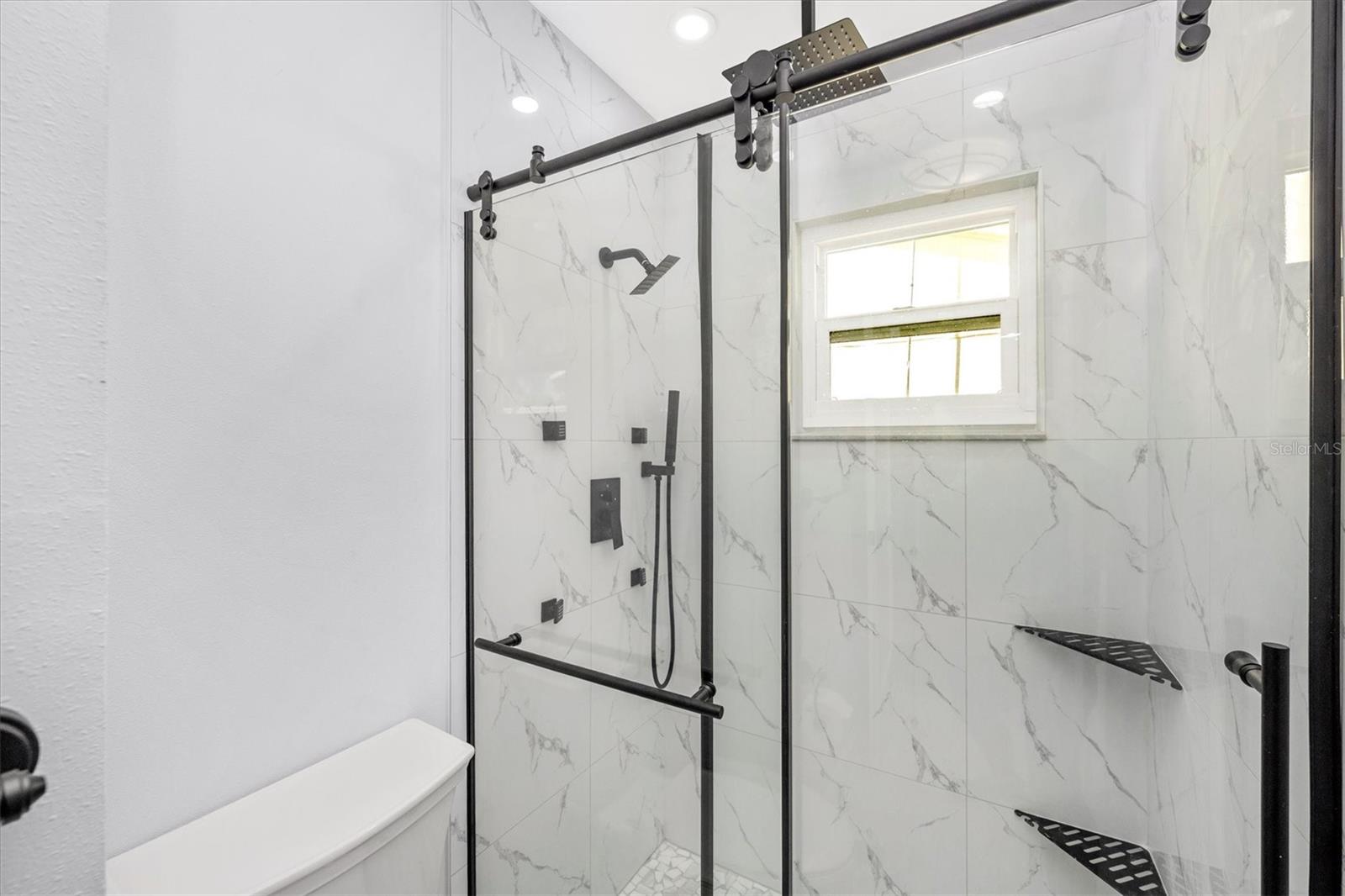 Image 26 of 58 For 7273 61st Avenue N