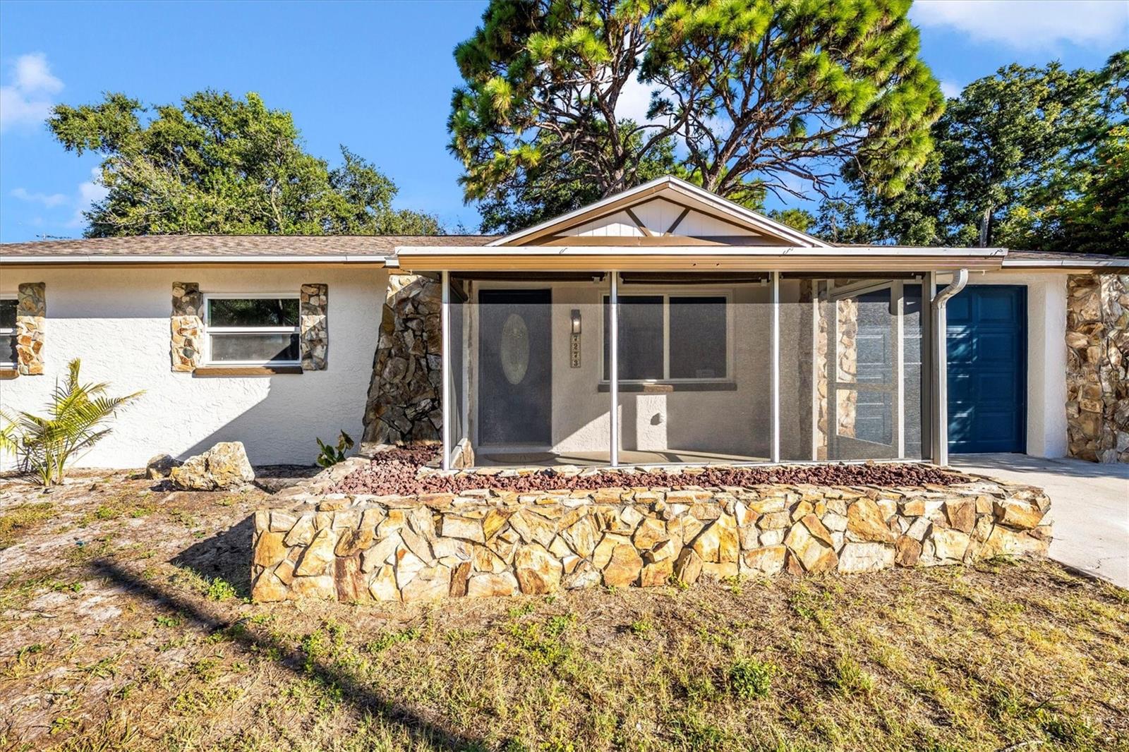 Image 43 of 58 For 7273 61st Avenue N