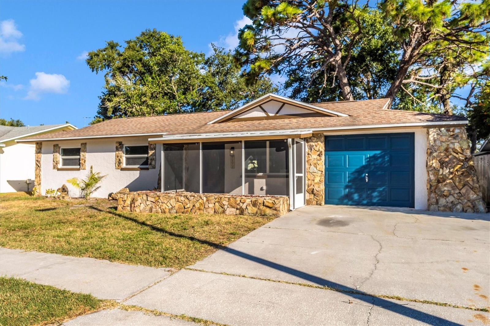 Image 44 of 58 For 7273 61st Avenue N