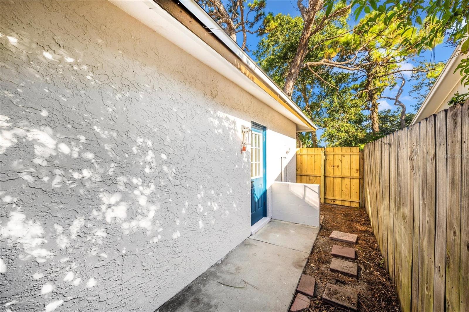 Image 46 of 58 For 7273 61st Avenue N