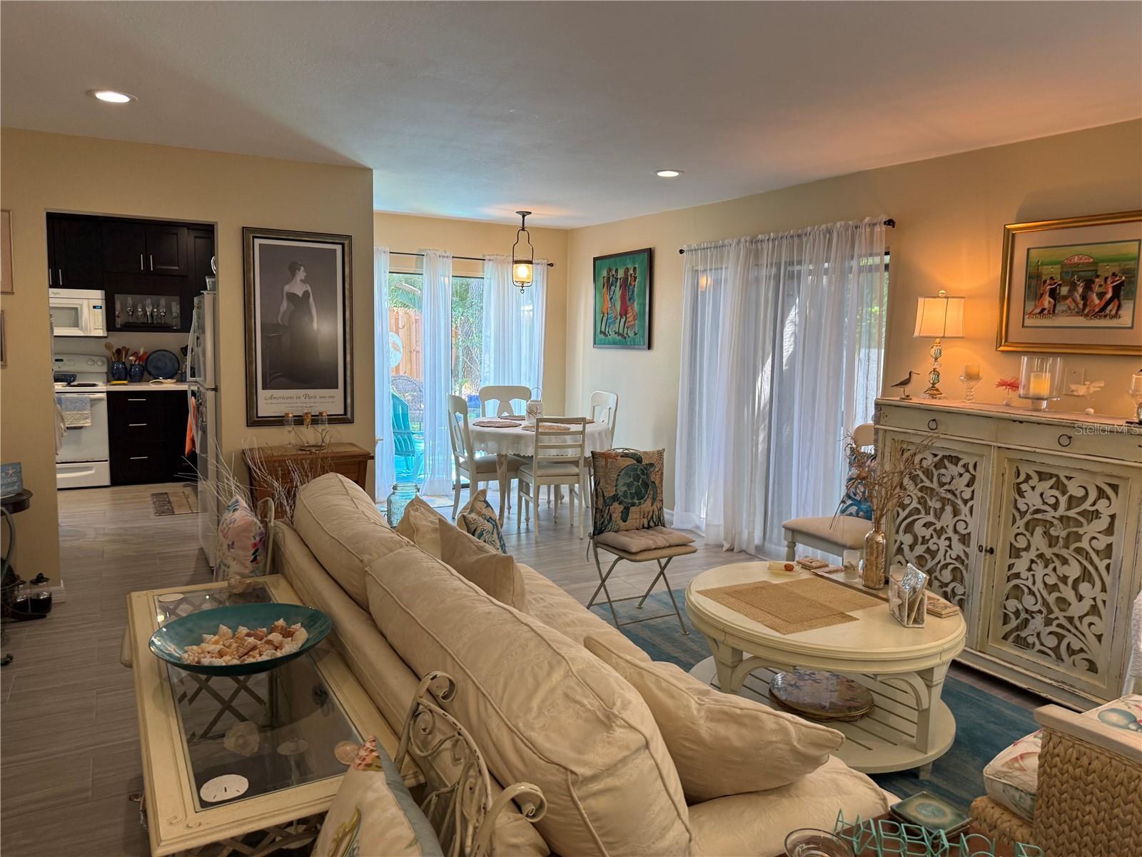 Image 29 of 42 For 2216 Bahia Vista Street H2