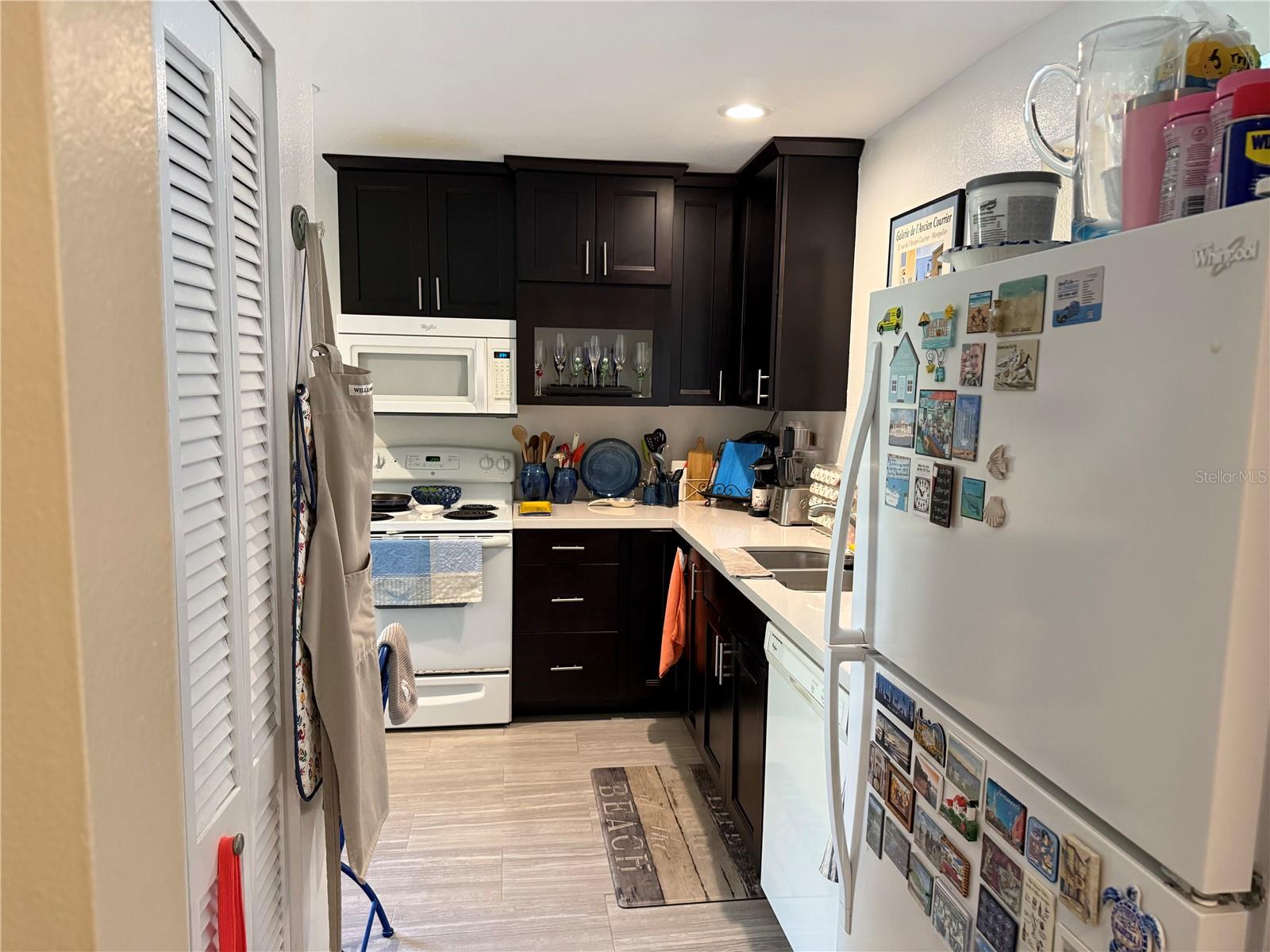 Image 4 of 42 For 2216 Bahia Vista Street H2