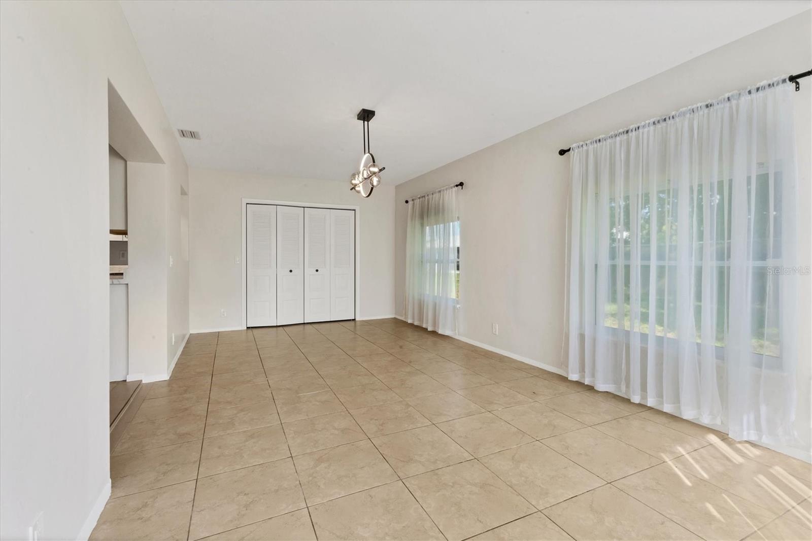 Image 18 of 43 For 13530 Newport Avenue