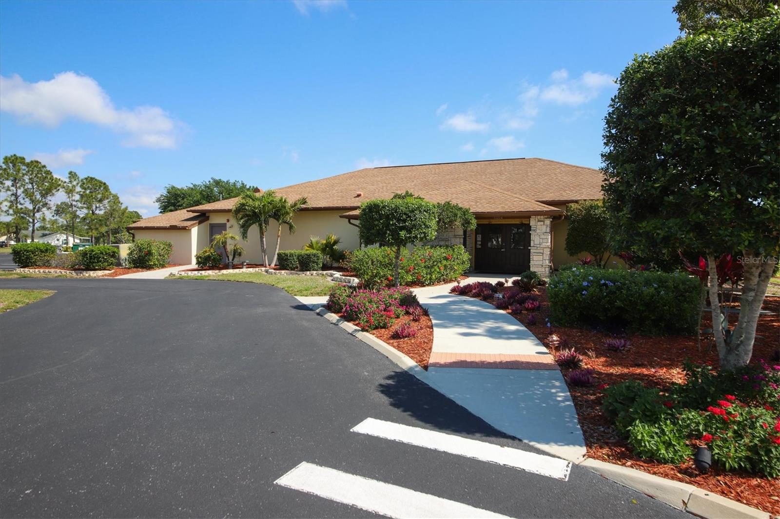 Image 33 of 43 For 13530 Newport Avenue