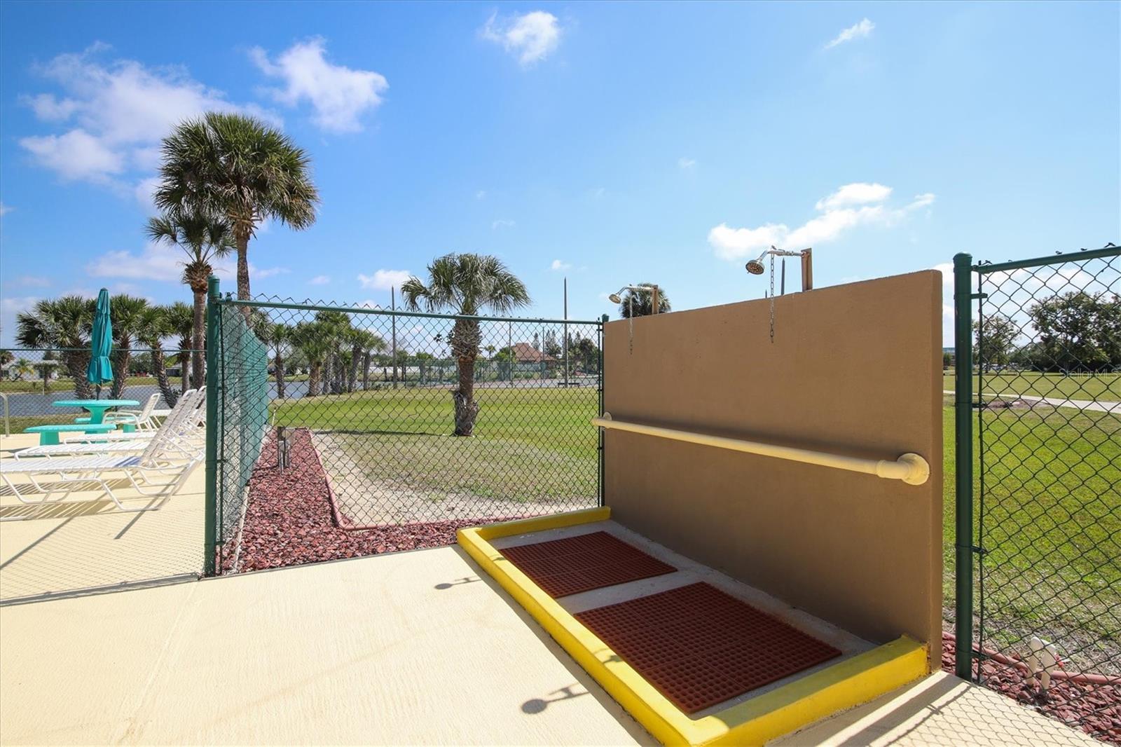 Image 35 of 43 For 13530 Newport Avenue