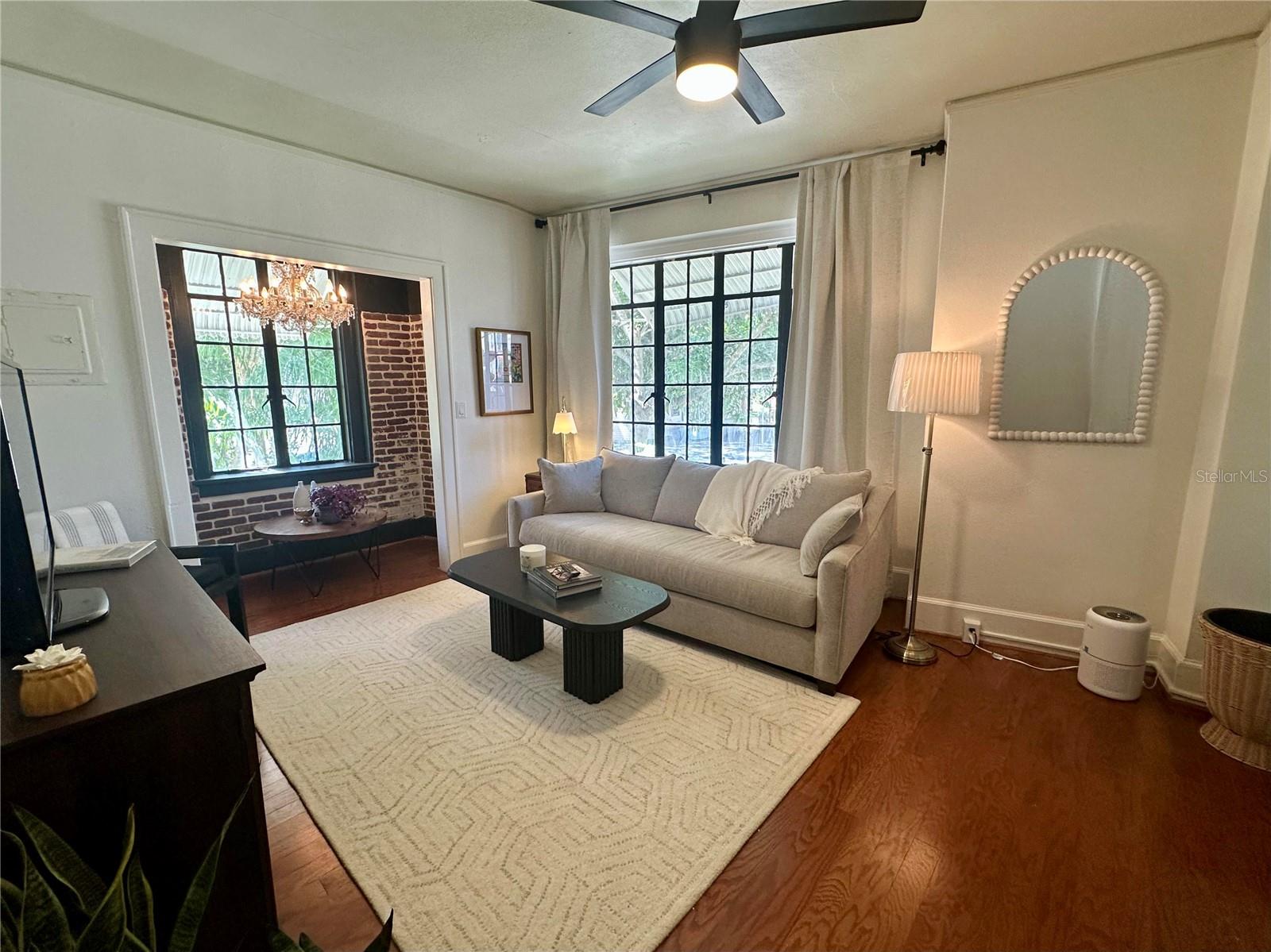 Image 3 of 13 For 210 17th Street W 15