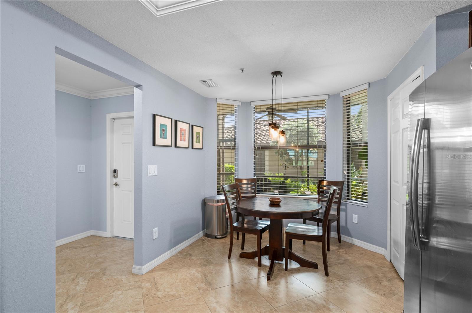 Image 11 of 55 For 5517 Palmer Circle 106