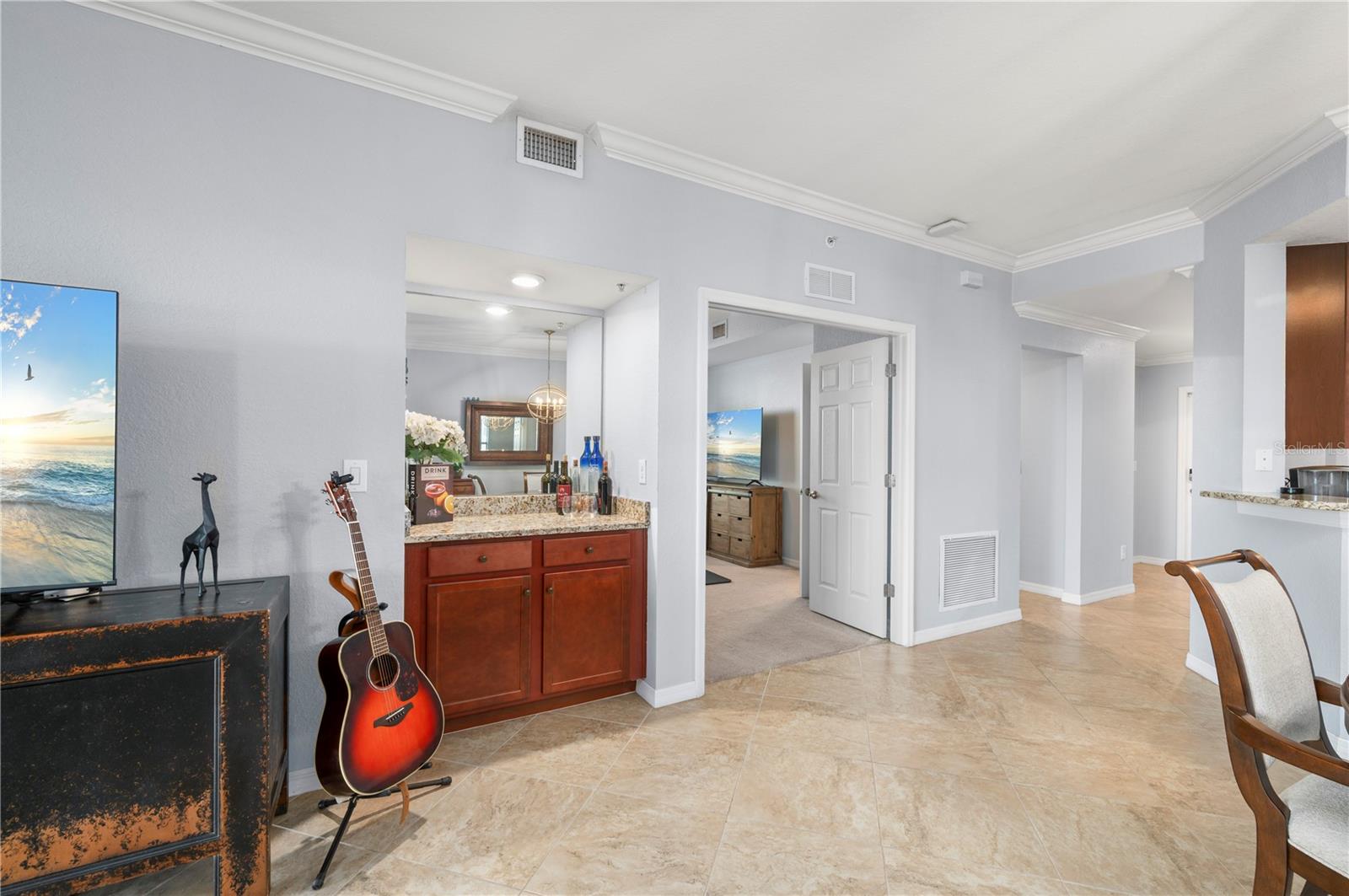 Image 17 of 55 For 5517 Palmer Circle 106