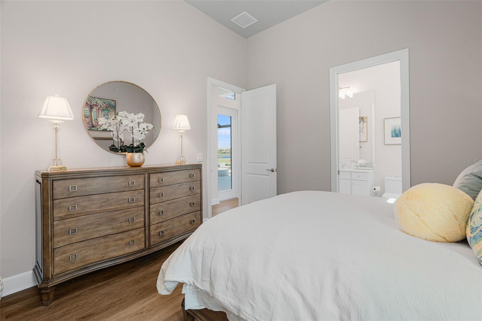 Image 26 of 94 For 14919 Montello Way