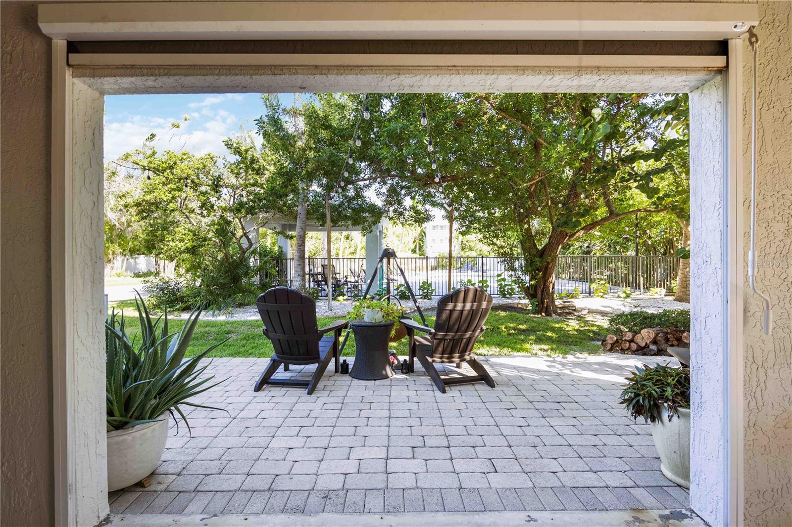 Image 46 of 70 For 6322 Laguna Drive 1