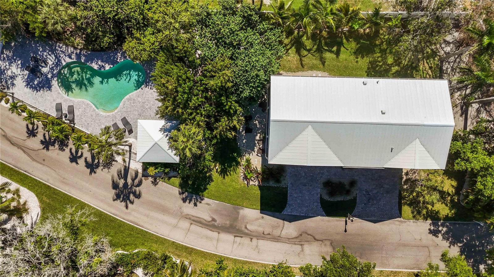 Image 61 of 70 For 6322 Laguna Drive 1