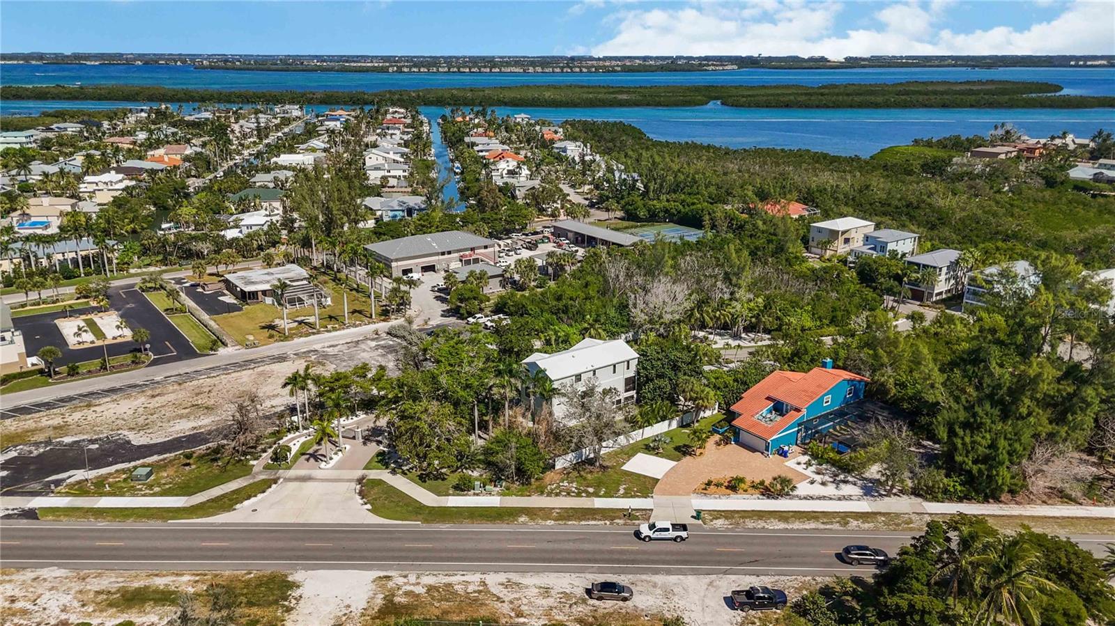 Image 62 of 70 For 6322 Laguna Drive 1