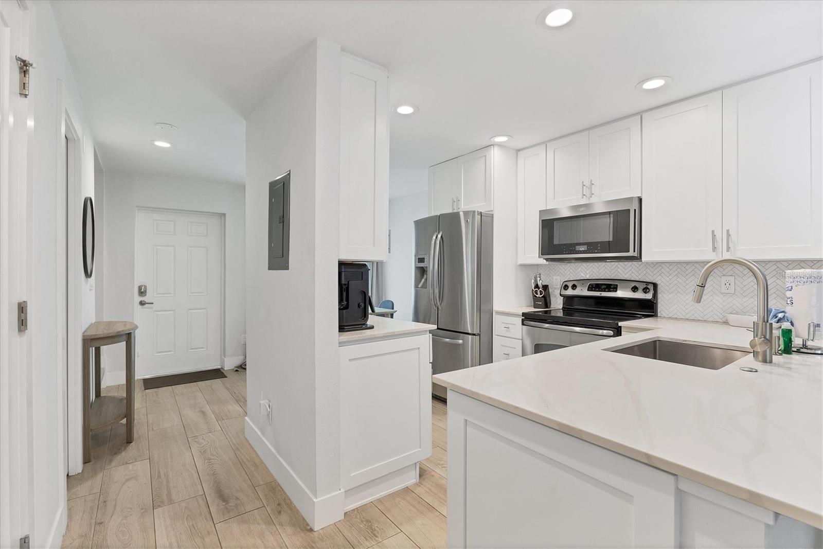 Image 12 of 38 For 1762 Stickney Point Road 204