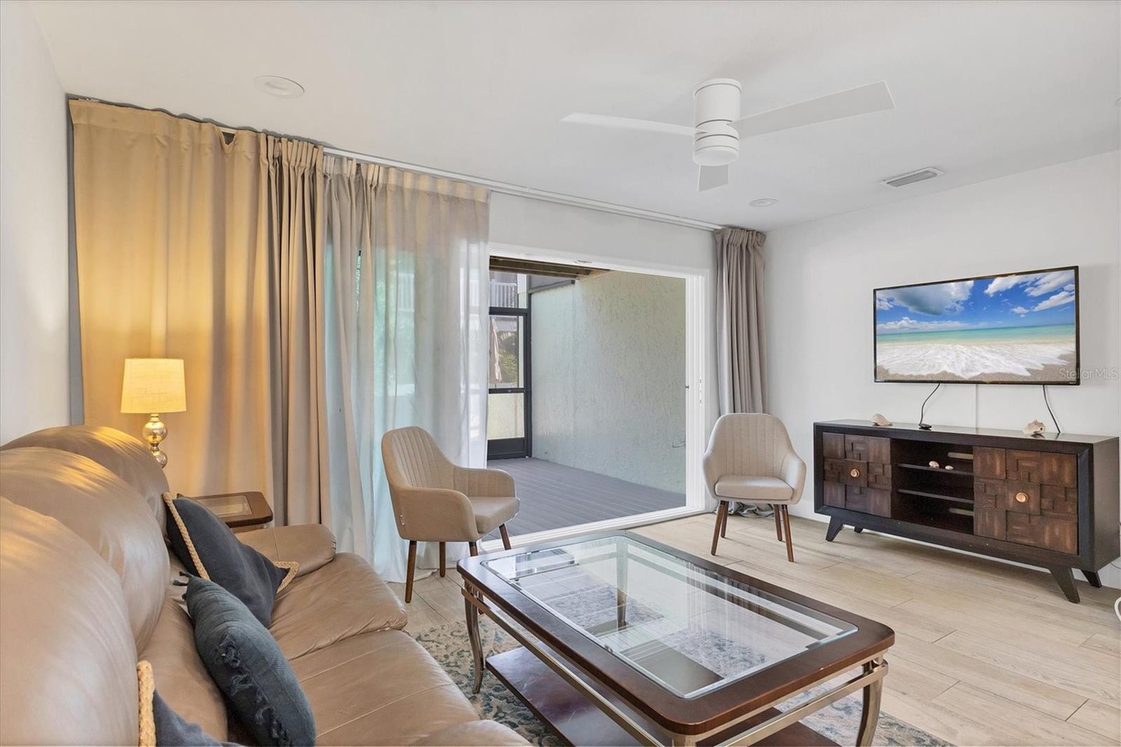 Image 7 of 38 For 1762 Stickney Point Road 204