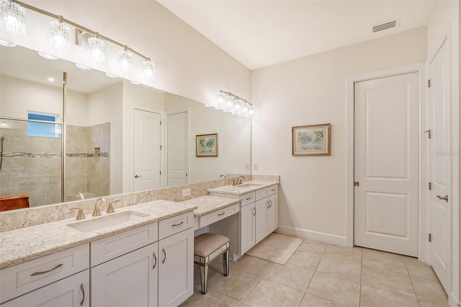 Image 28 of 65 For 15115 Montello Way