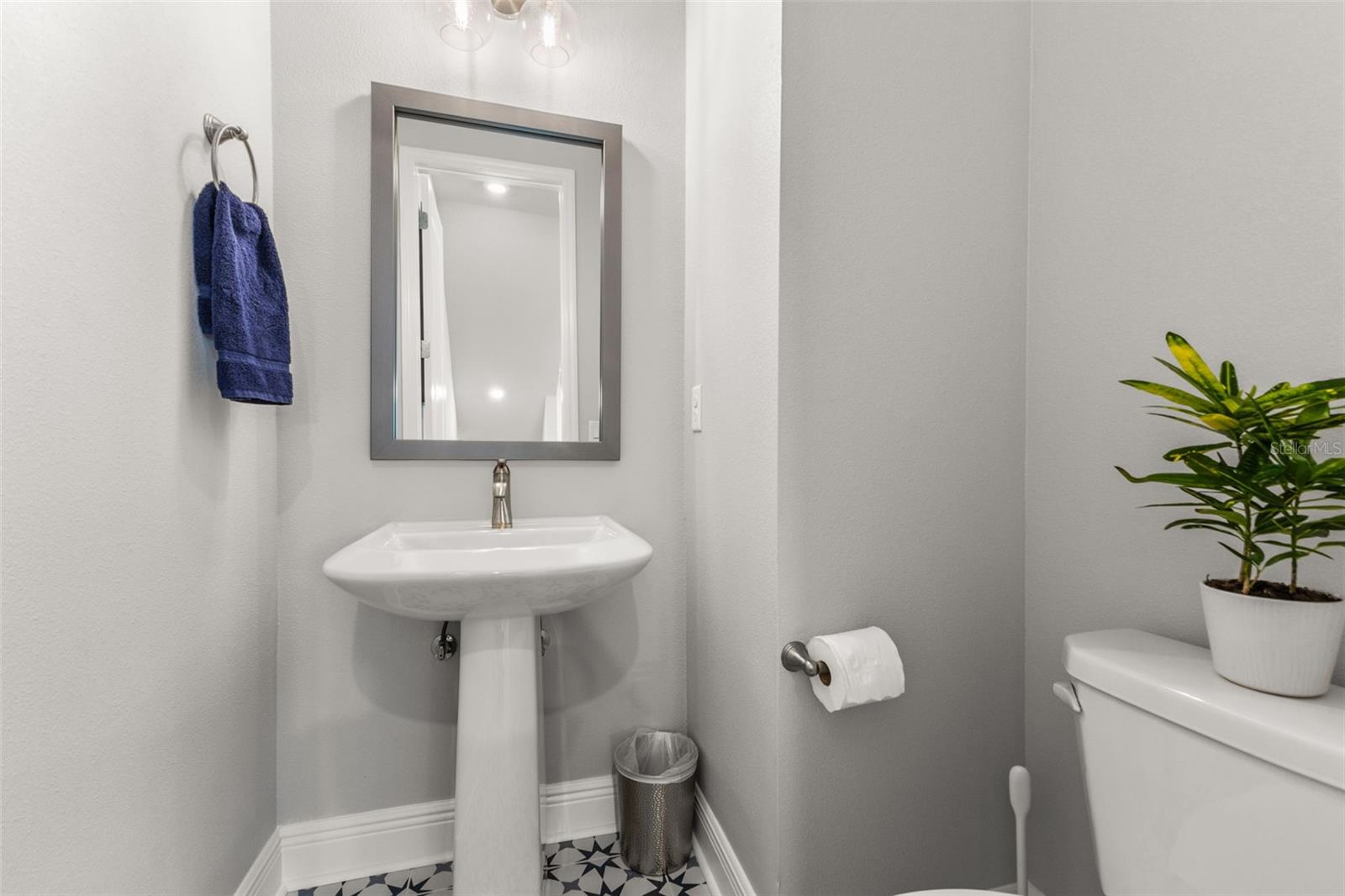 Image 14 of 46 For 2467 Mangum Court