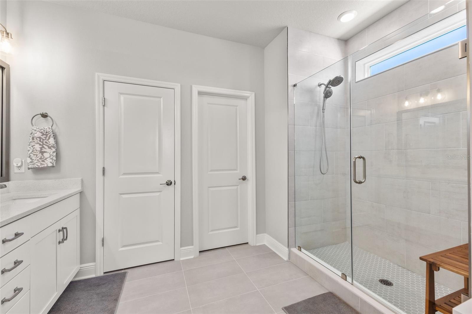 Image 21 of 46 For 2467 Mangum Court