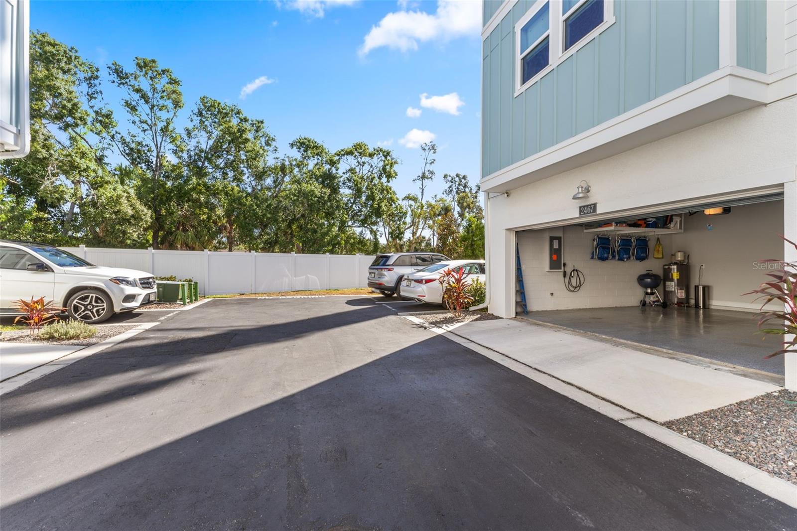 Image 29 of 46 For 2467 Mangum Court