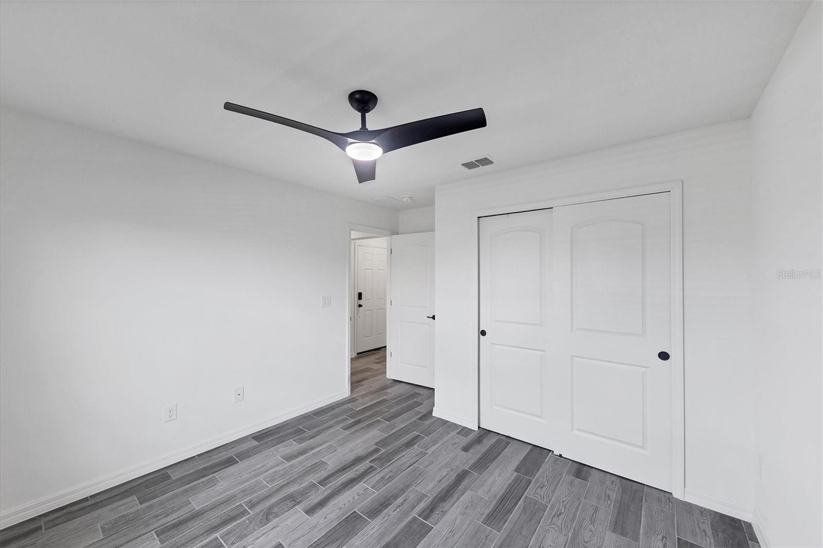 Image 18 of 29 For 7335 34th Court E