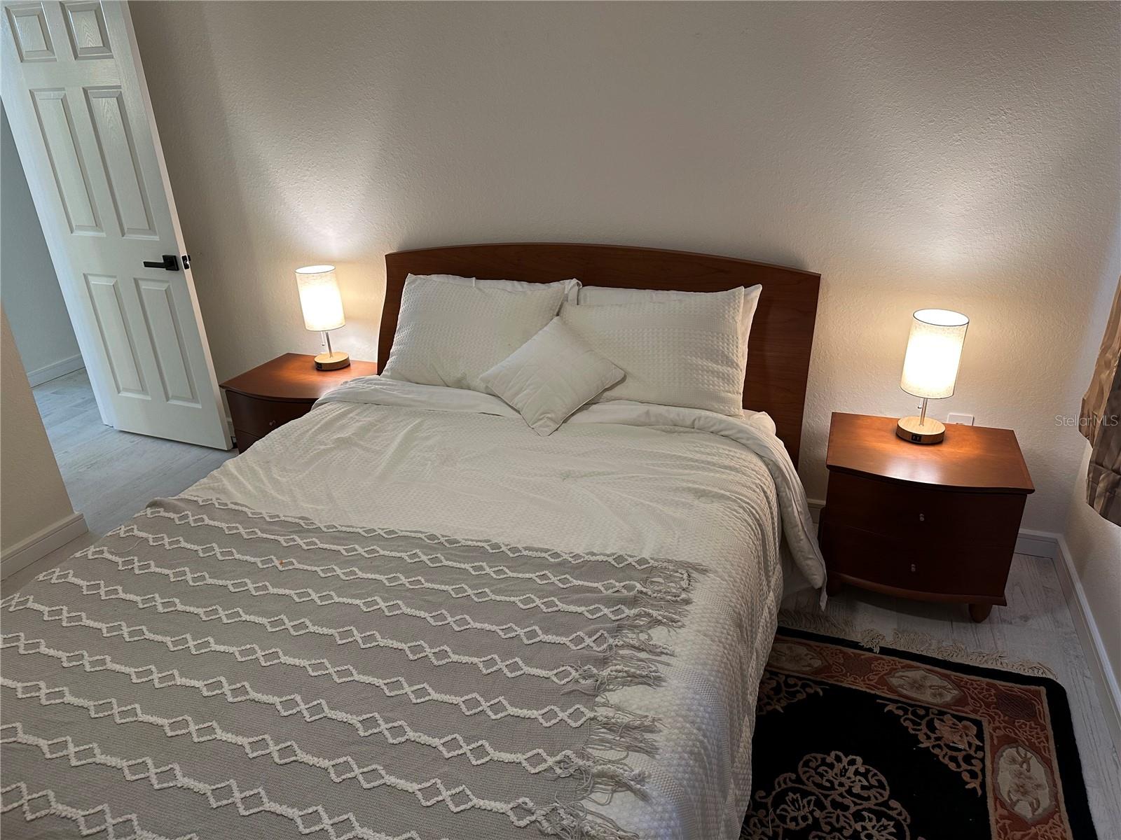 Image 14 of 27 For 850 Tamiami Trail Trail 406