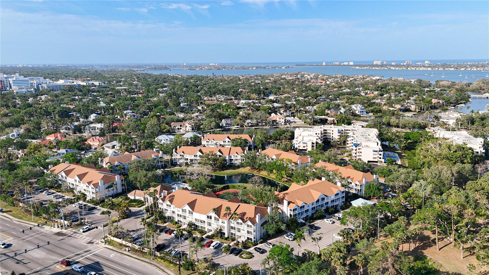 Image 28 of 36 For 850 Tamiami Trail Trail 406