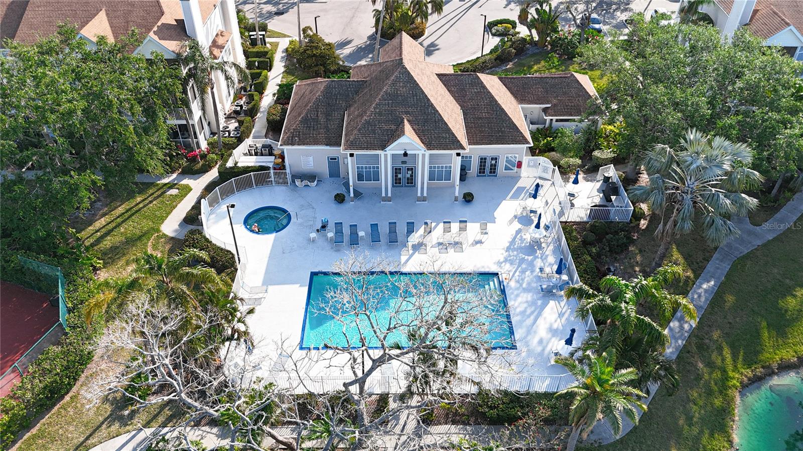 Image 32 of 36 For 850 Tamiami Trail Trail 406