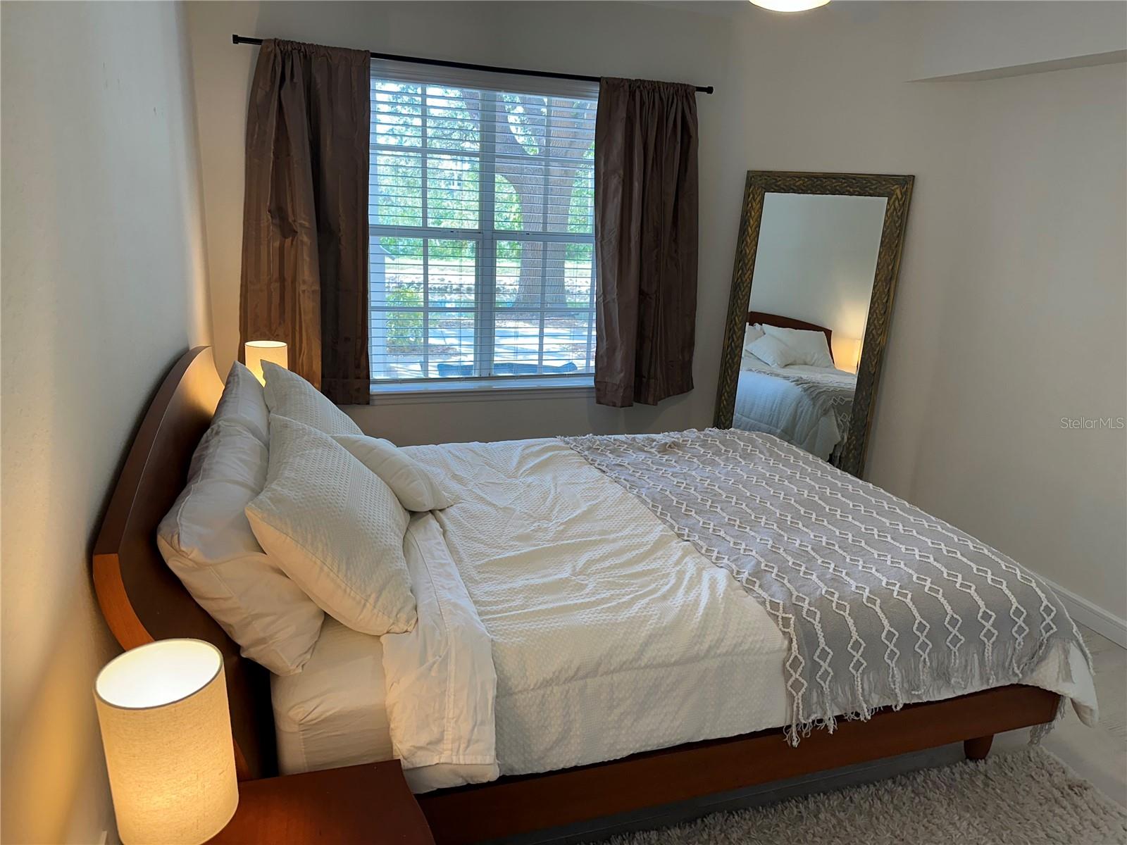 Image 7 of 27 For 850 Tamiami Trail Trail 406