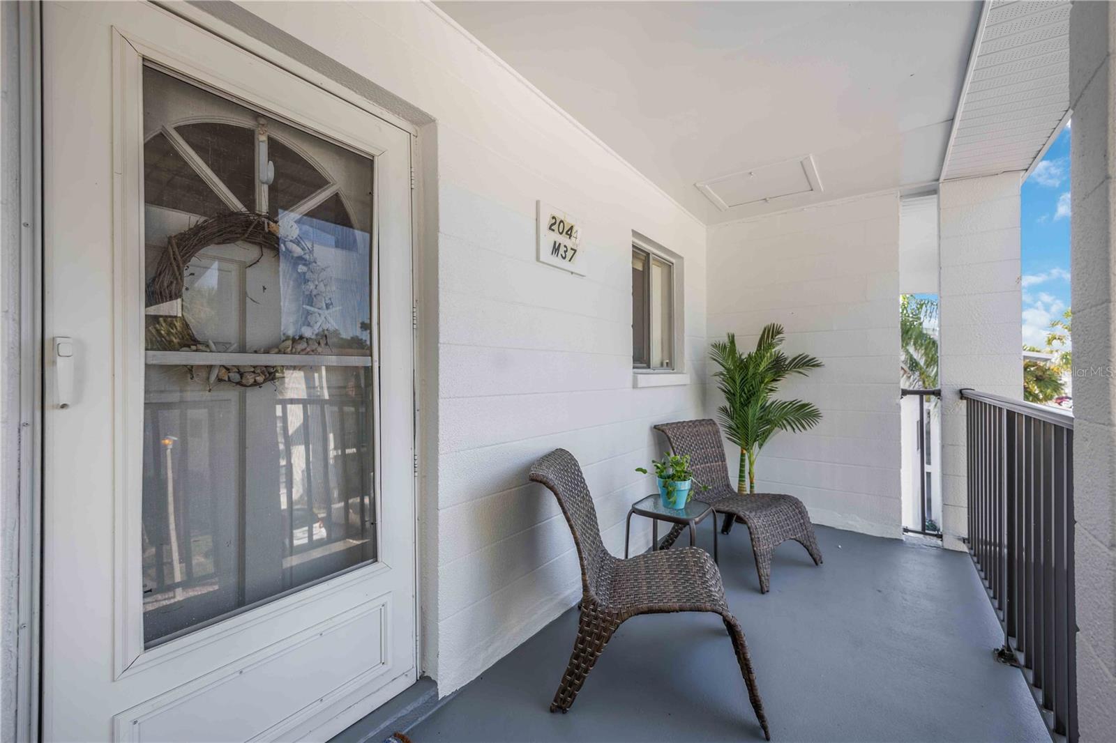 Image 2 of 37 For 2044 Canal Drive M37