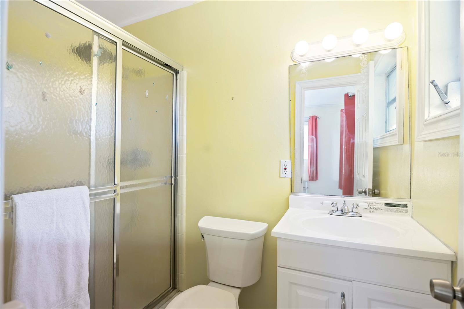 Image 22 of 37 For 2044 Canal Drive M37