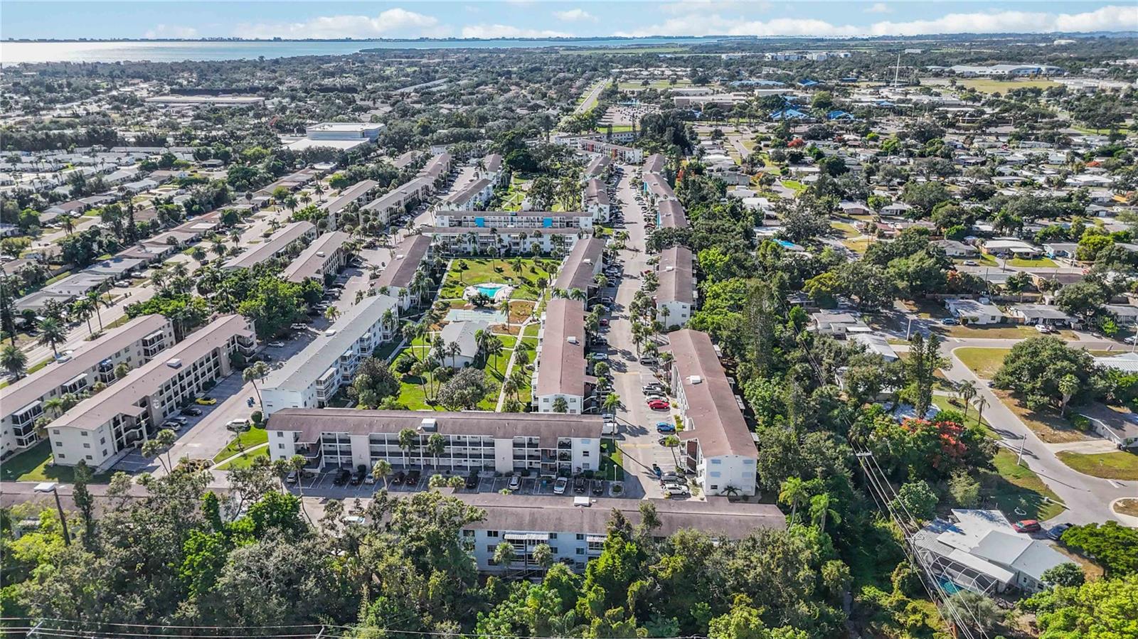 Image 33 of 37 For 2044 Canal Drive M37