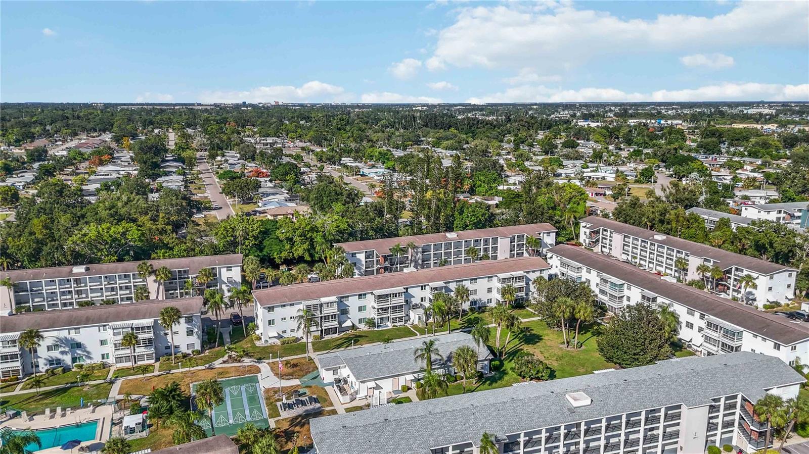 Image 35 of 37 For 2044 Canal Drive M37