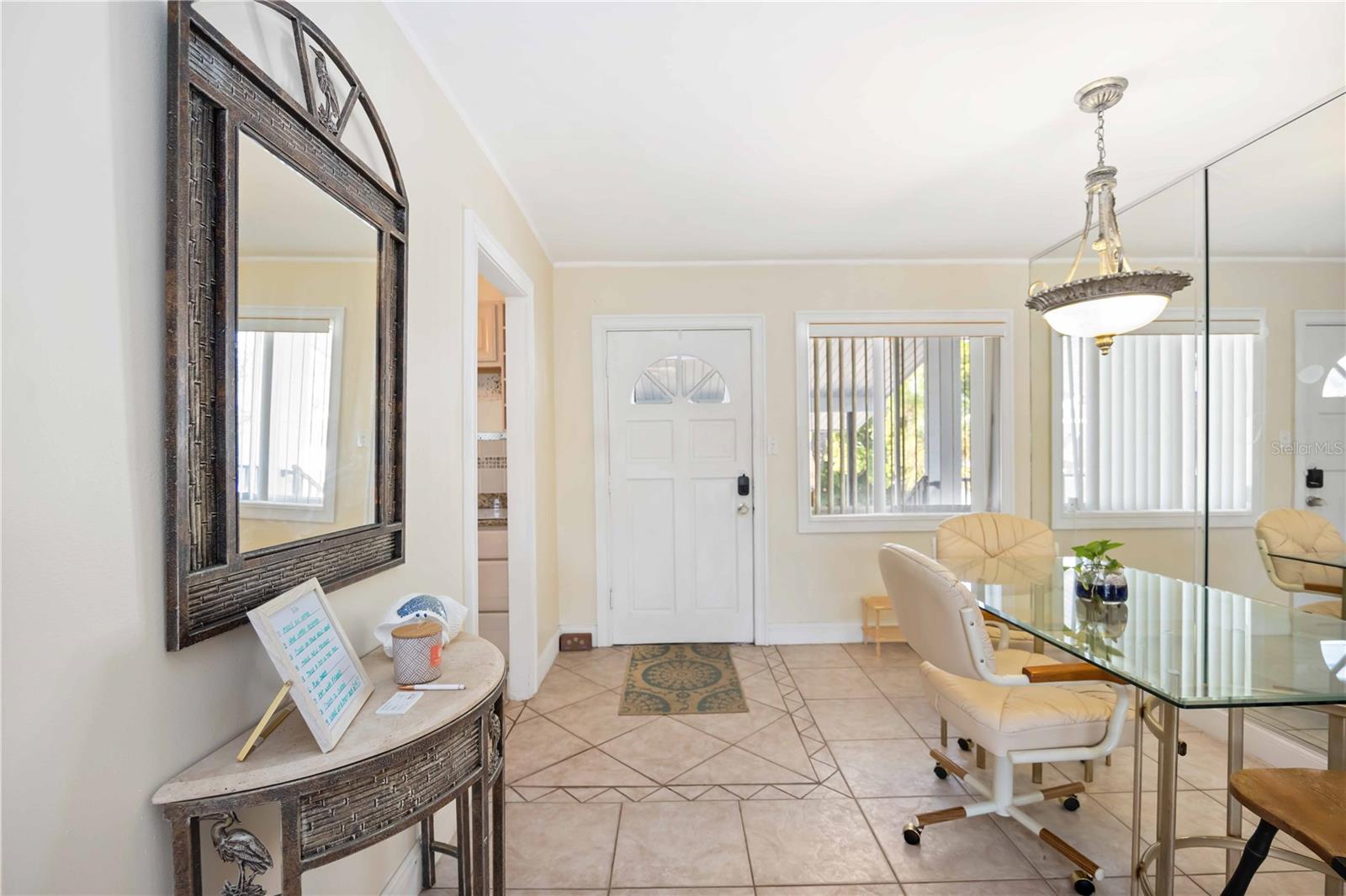 Image 5 of 37 For 2044 Canal Drive M37