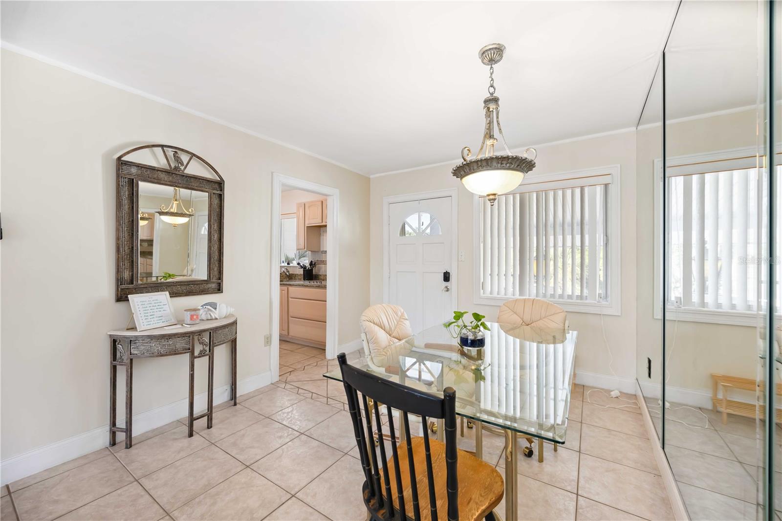 Image 6 of 37 For 2044 Canal Drive M37