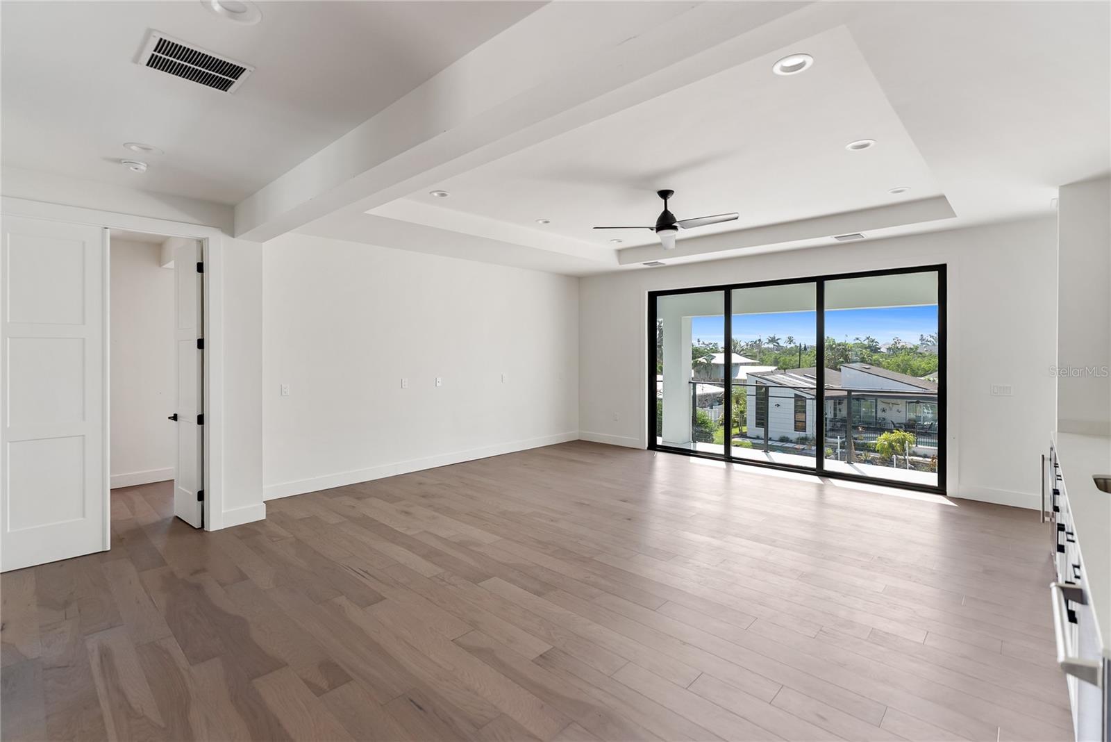 Image 47 of 100 For 530 De Narvaez Drive