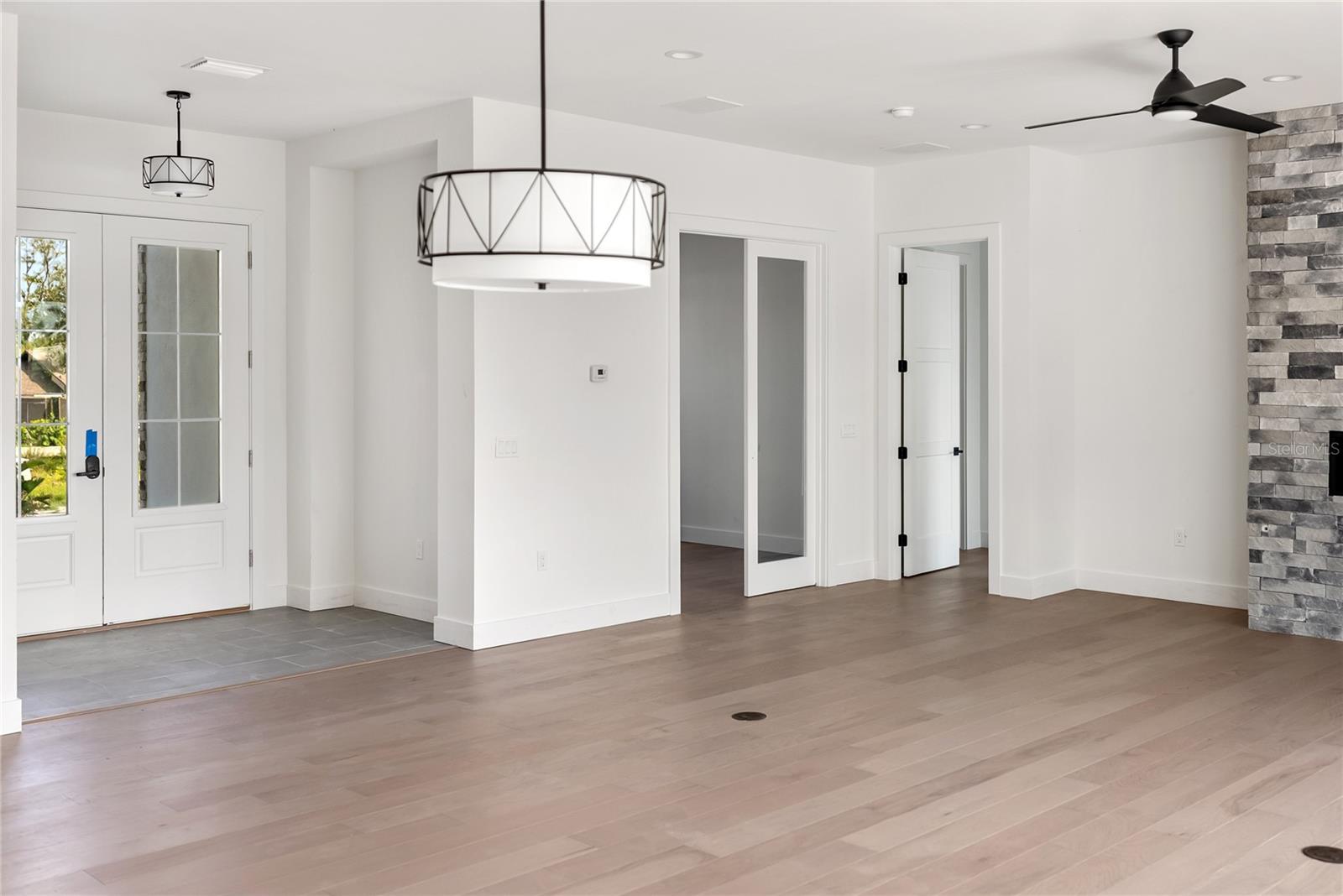 Image 48 of 100 For 530 De Narvaez Drive