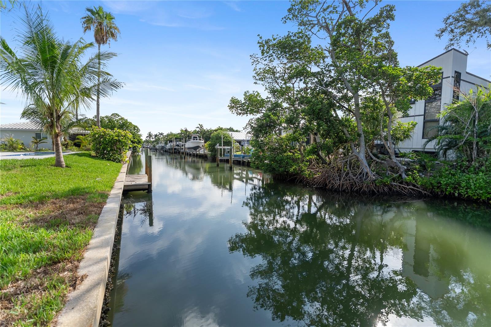 Image 67 of 100 For 530 De Narvaez Drive