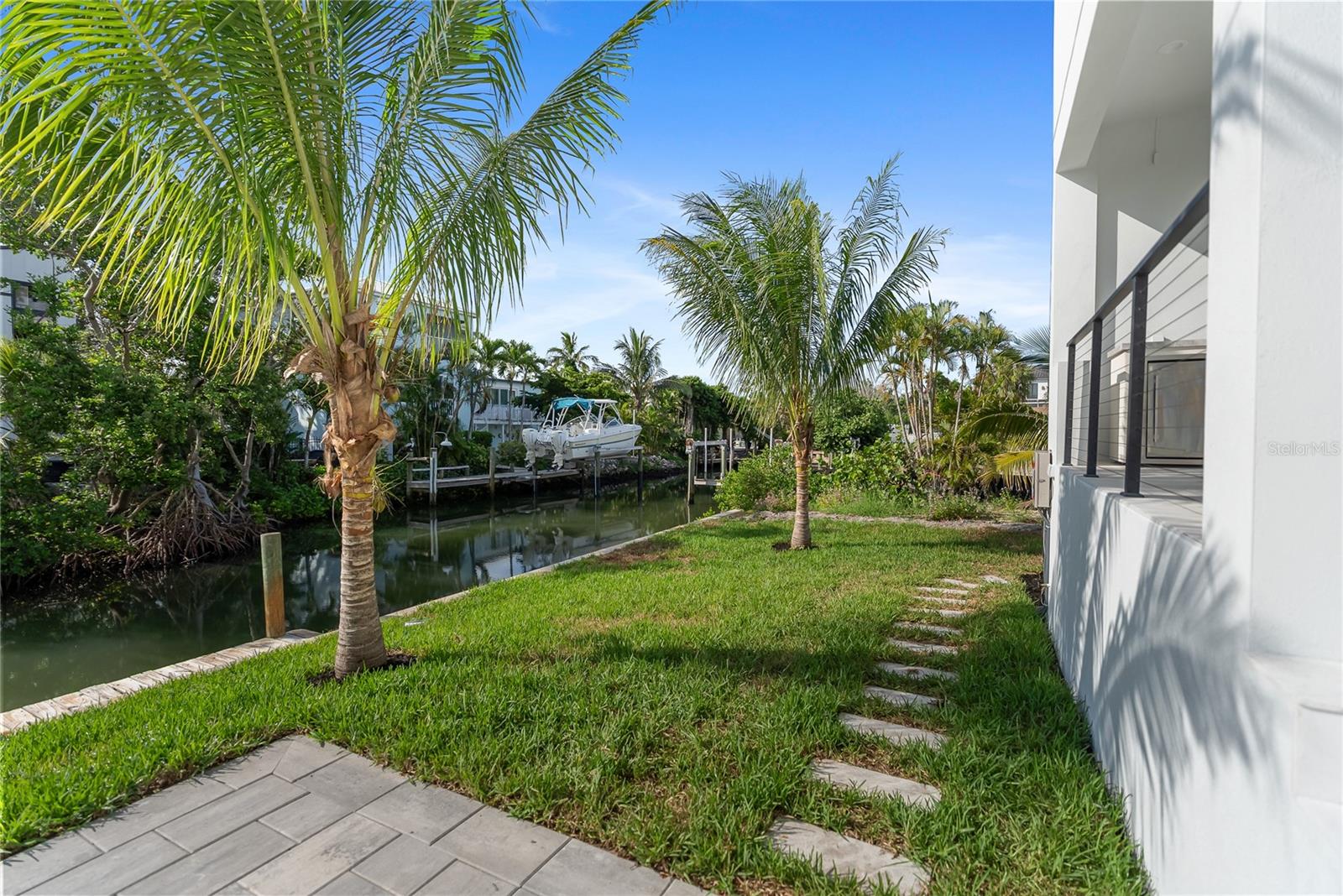 Image 72 of 100 For 530 De Narvaez Drive