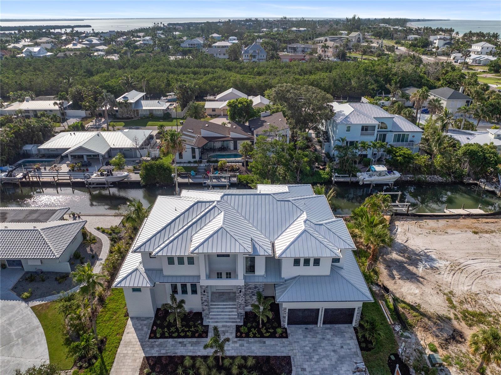 Image 82 of 100 For 530 De Narvaez Drive