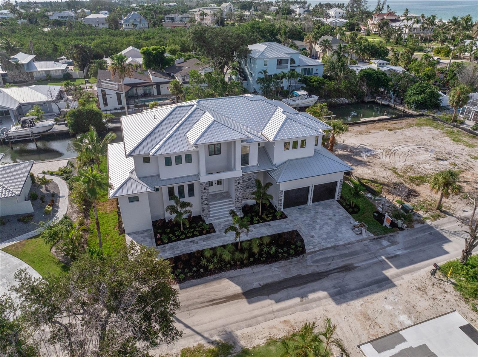 Image 85 of 100 For 530 De Narvaez Drive