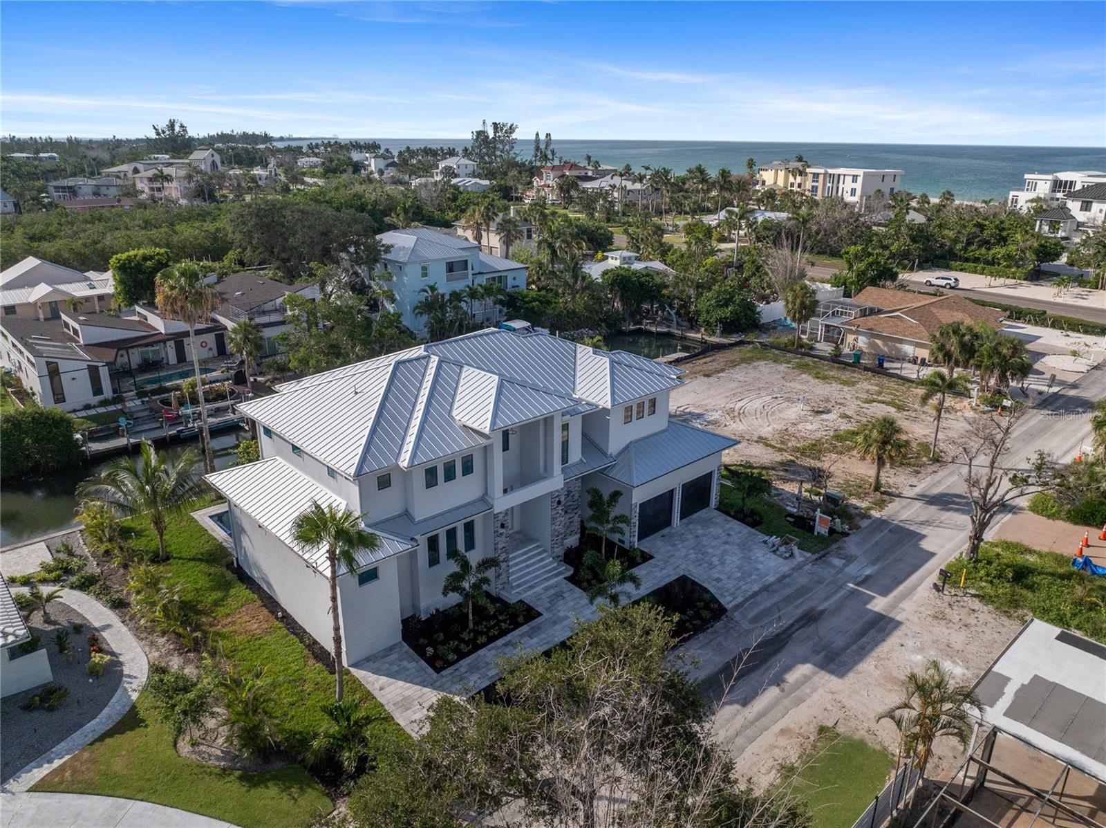 Image 86 of 100 For 530 De Narvaez Drive