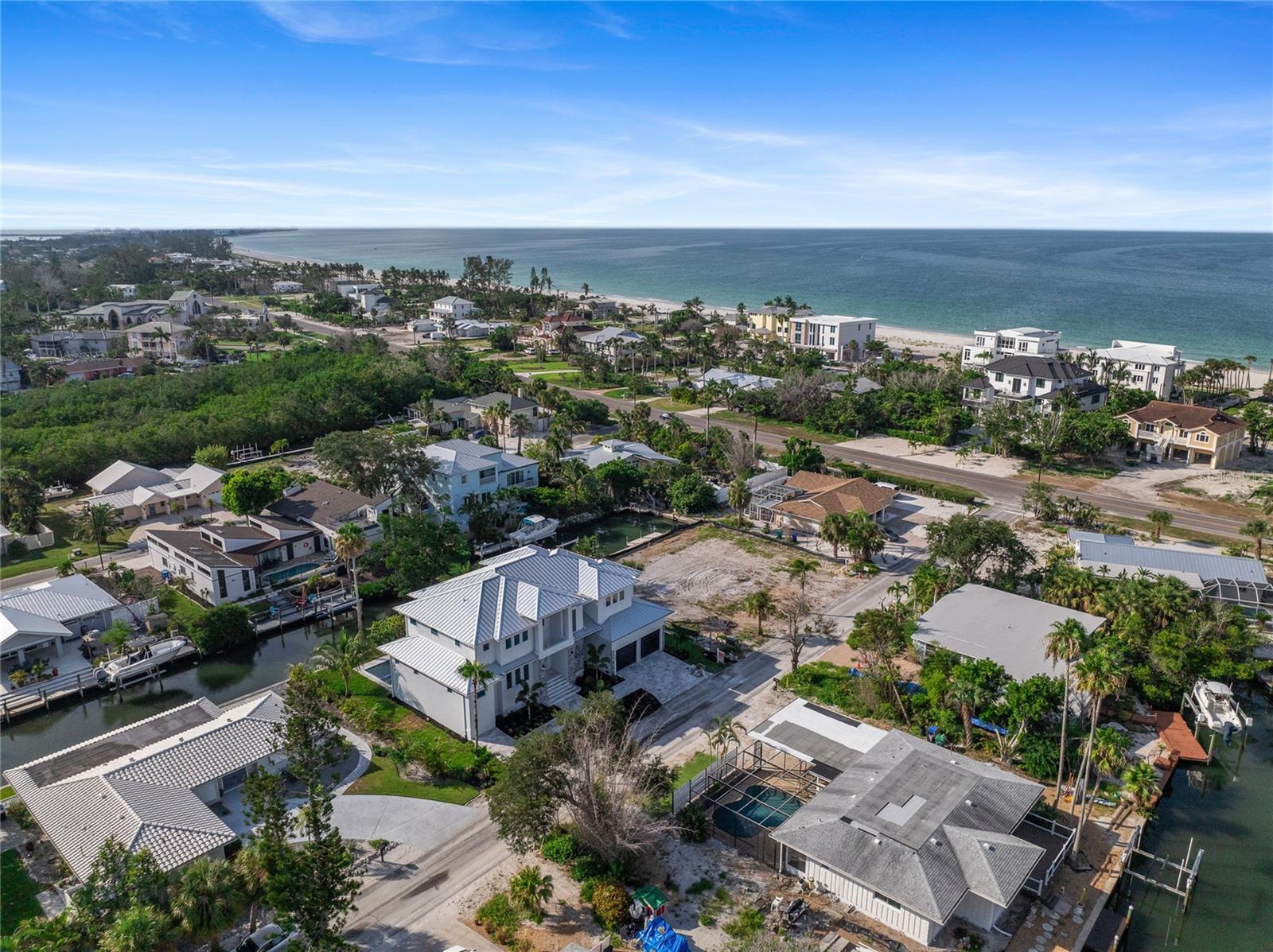 Image 87 of 100 For 530 De Narvaez Drive