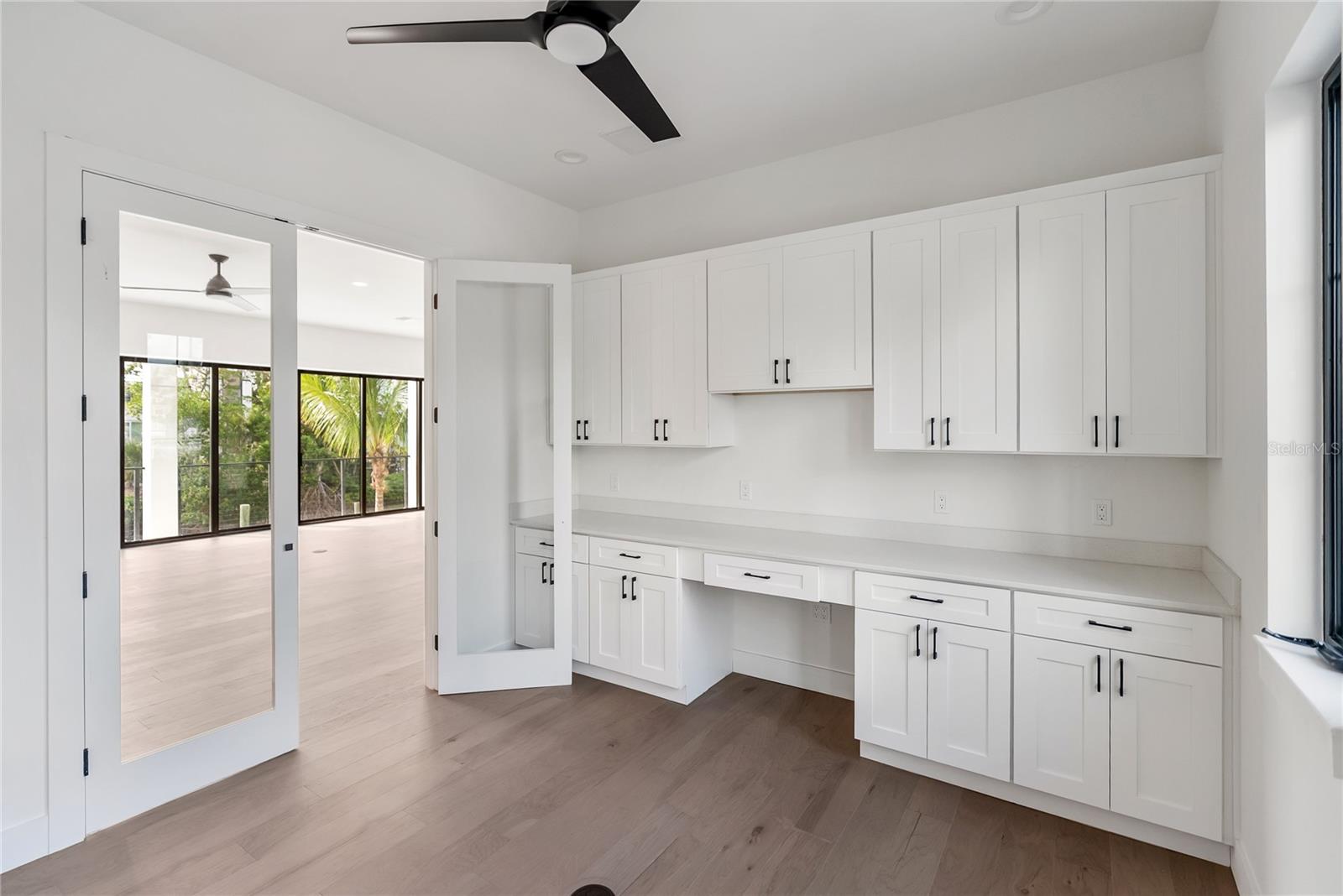 Image 9 of 100 For 530 De Narvaez Drive