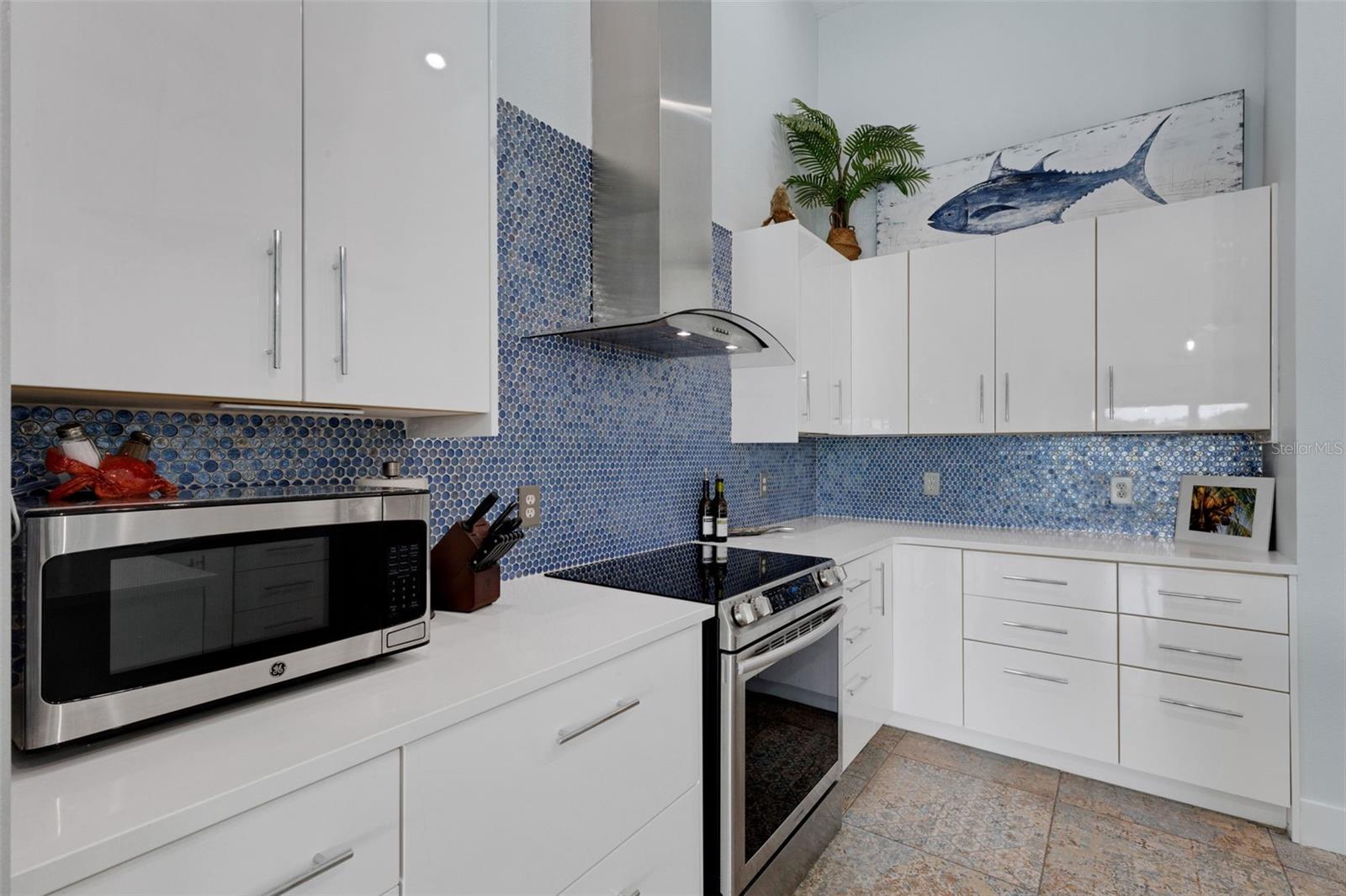 Image 17 of 54 For 4120 51st Drive W