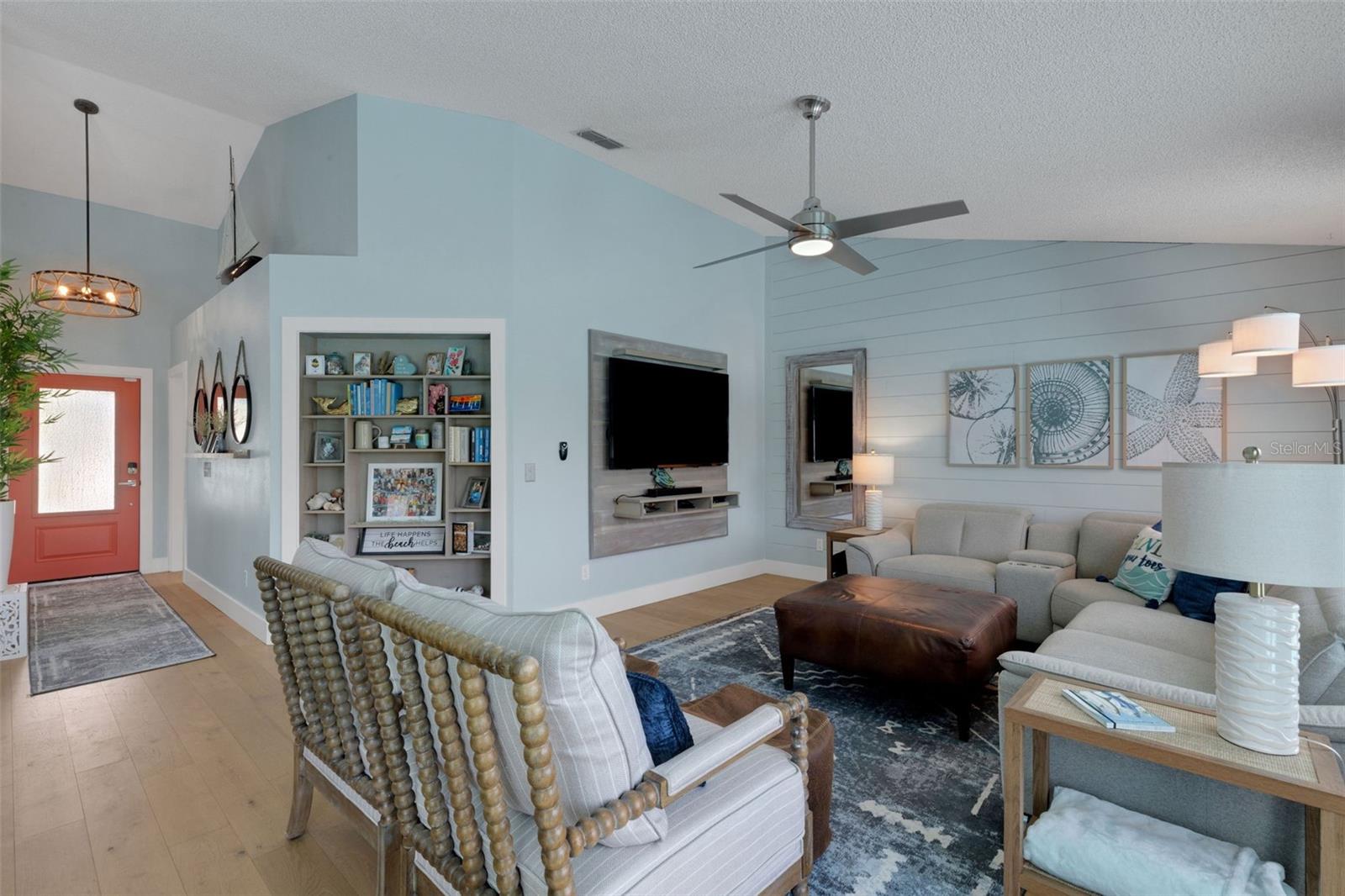 Image 5 of 54 For 4120 51st Drive W