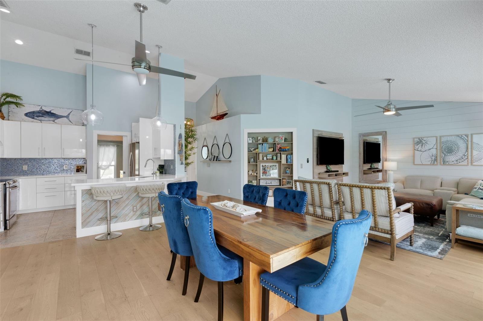 Image 9 of 54 For 4120 51st Drive W